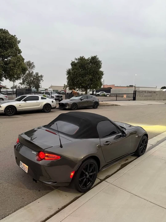 2018 Mazda ND MX-5 Miata - Image 4 of 18