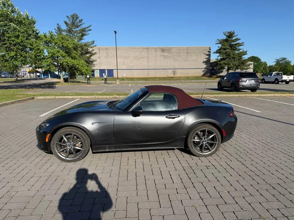 2018 Mazda ND MX-5 Miata - Image 2 of 20