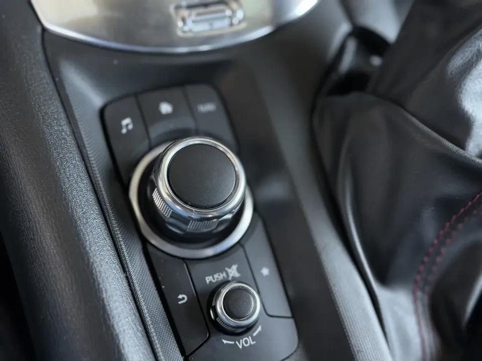 2018 Mazda ND MX-5 Miata - Image 18 of 19