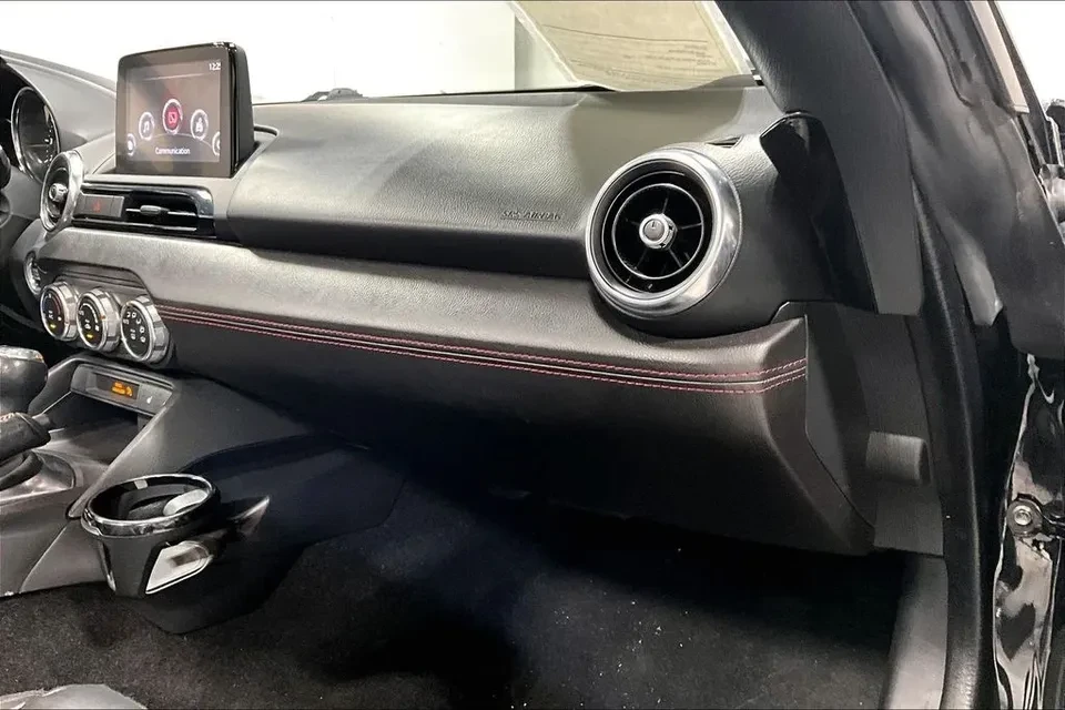 2018 Mazda ND MX-5 Miata - Image 16 of 17