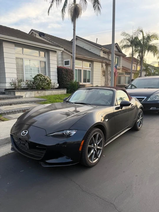 2018 Mazda ND MX-5 Miata - Image 2 of 15