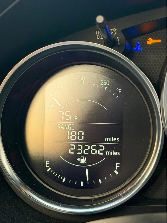 2018 Mazda ND MX-5 Miata - Image 14 of 15