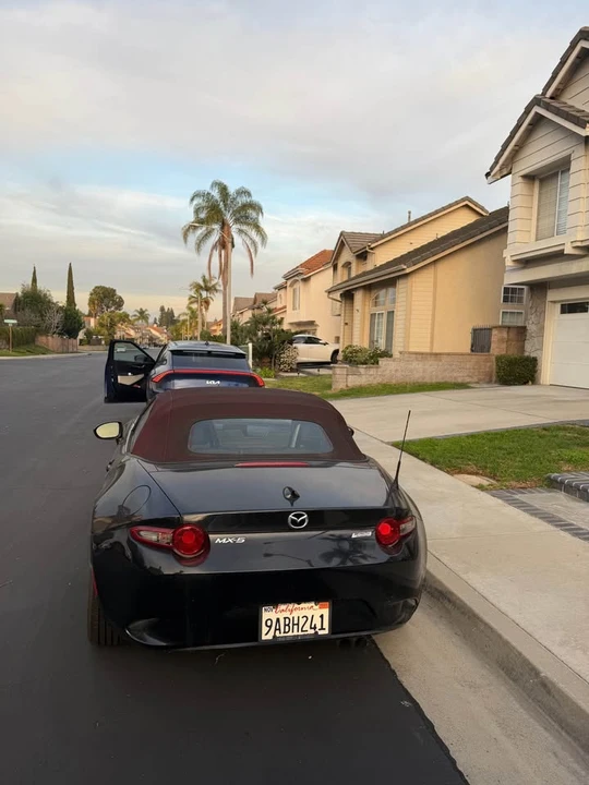 2018 Mazda ND MX-5 Miata - Image 4 of 15