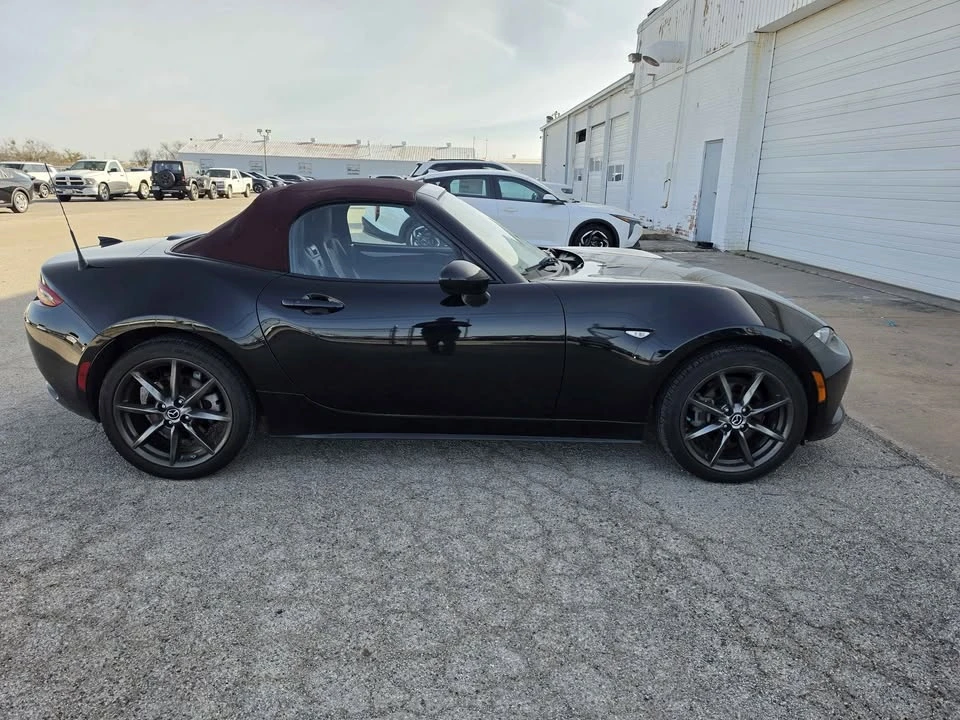 2018 Mazda ND MX-5 Miata - Image 2 of 5