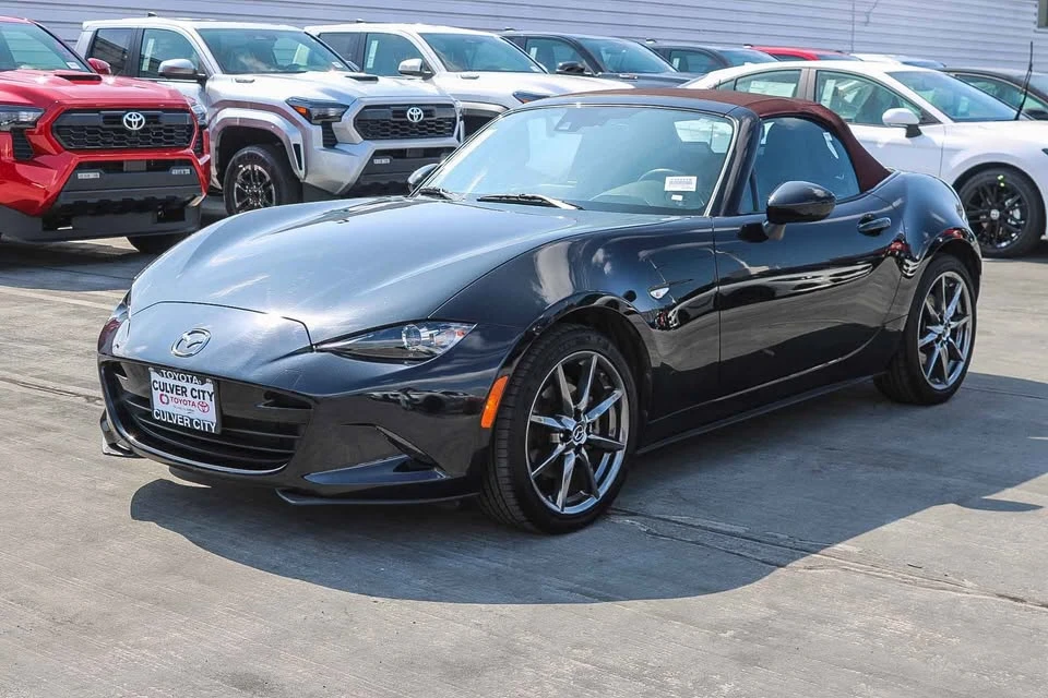 2018 Mazda ND MX-5 Miata - Image 2 of 19
