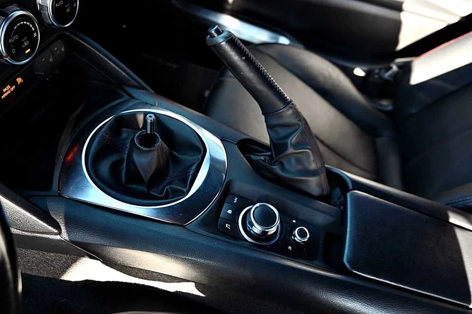 2018 Mazda ND MX-5 Miata - Image 18 of 20