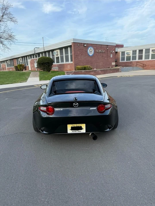 2018 Mazda ND MX-5 Miata - Image 4 of 10