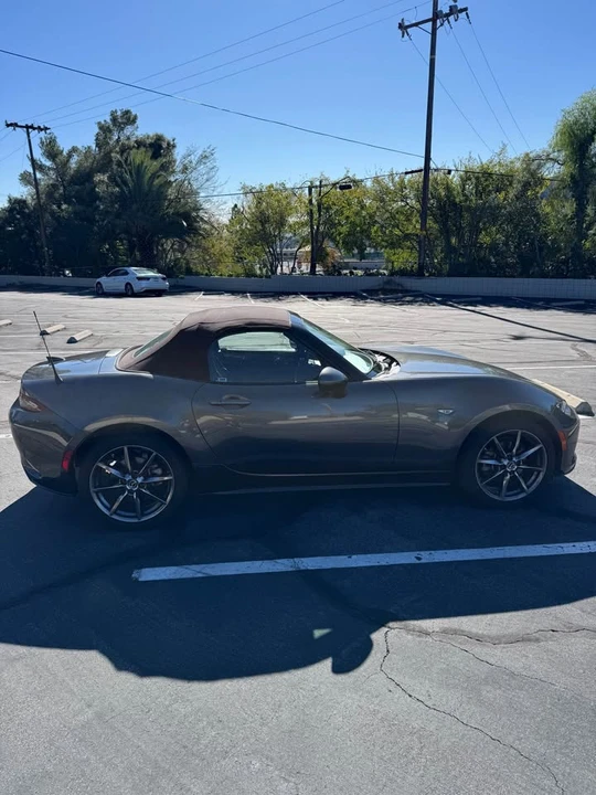 2018 Mazda ND MX-5 Miata - Image 2 of 8