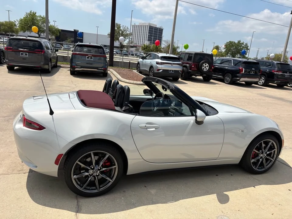 2018 Mazda ND MX-5 Miata - Image 10 of 19