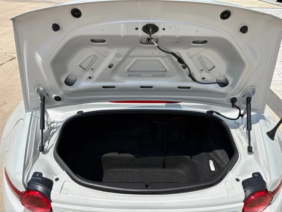2018 Mazda ND MX-5 Miata - Image 18 of 19
