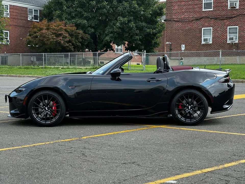 2018 Mazda ND MX-5 Miata - Image 2 of 20