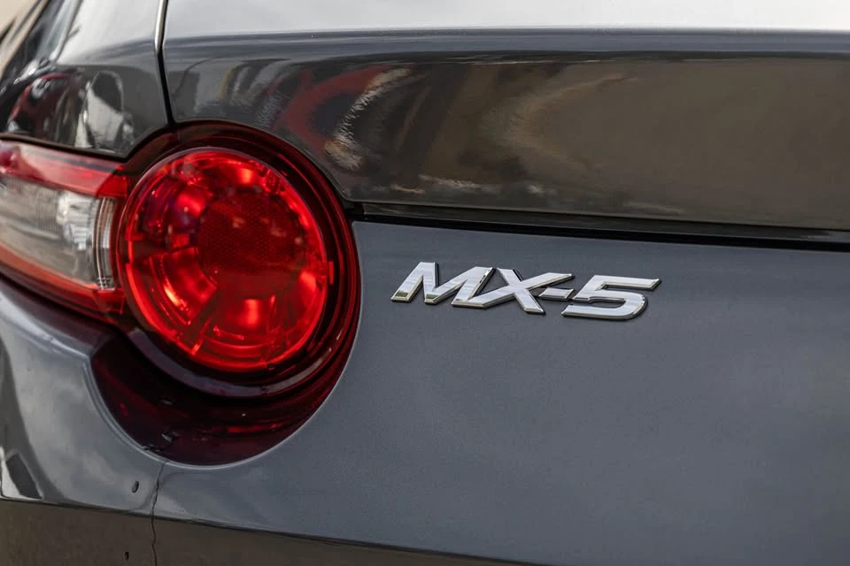 2018 Mazda ND MX-5 Miata - Image 8 of 20