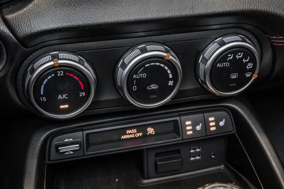 2018 Mazda ND MX-5 Miata - Image 19 of 20