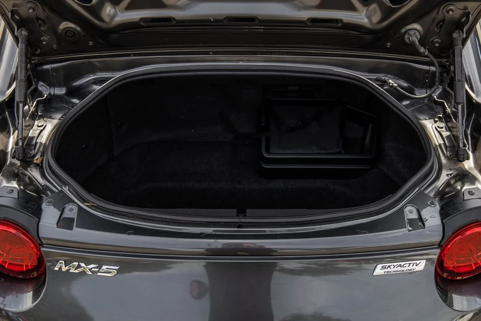 2018 Mazda ND MX-5 Miata - Image 10 of 20