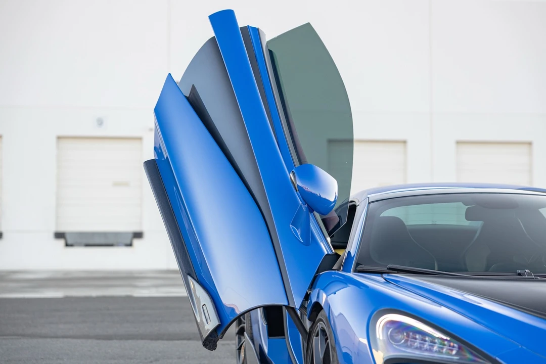 2018 McLaren 570S Spider - Image 4 of 21
