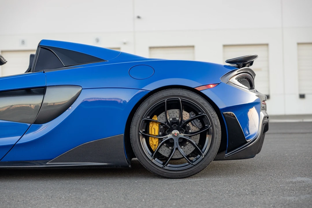2018 McLaren 570S Spider - Image 17 of 21