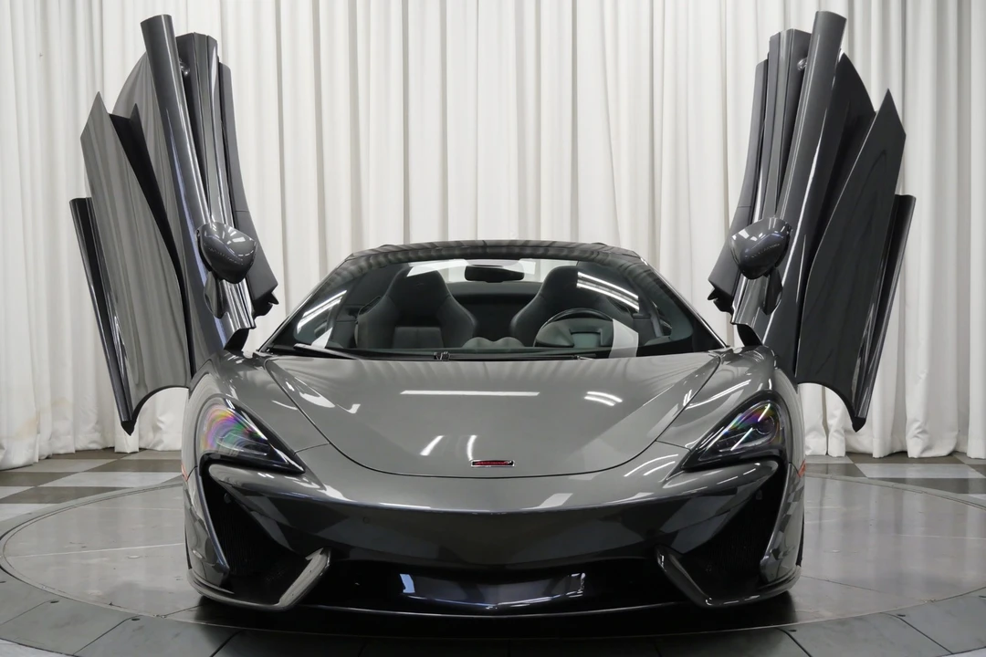 2018 McLaren 570S Spider - Image 4 of 21