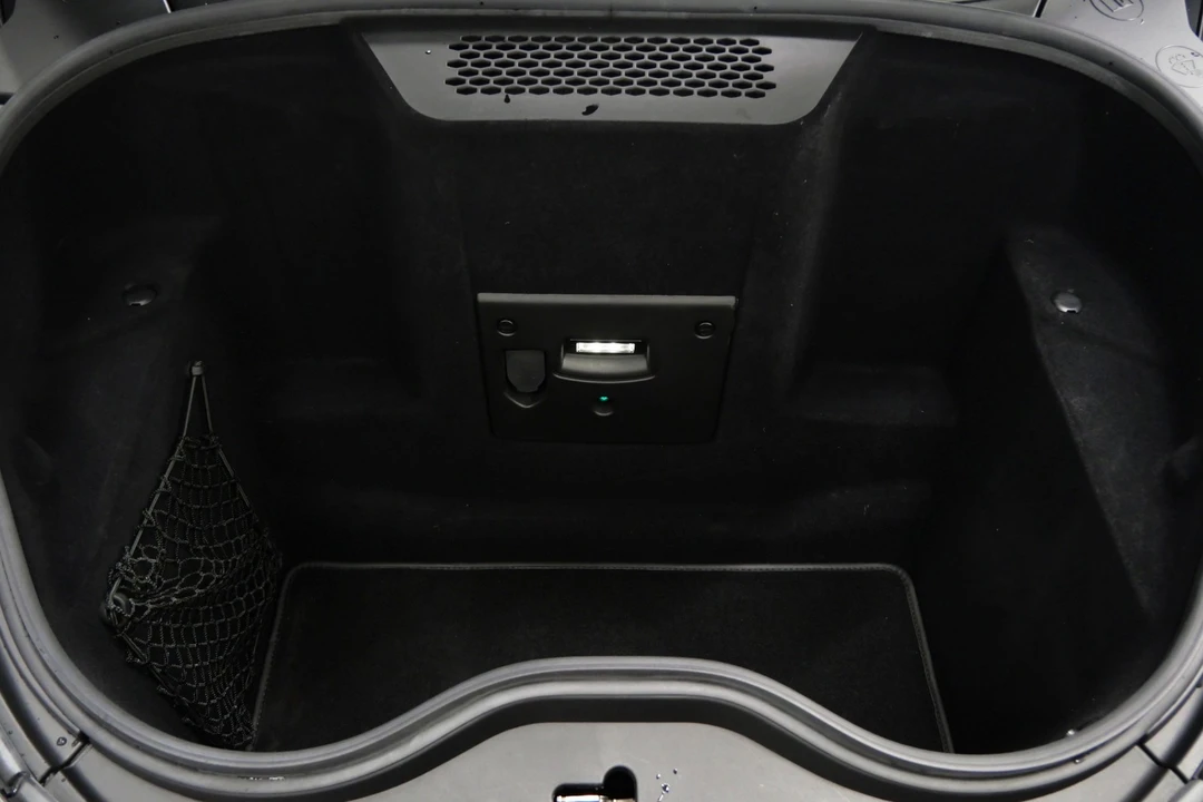 2018 McLaren 570S Spider - Image 17 of 21