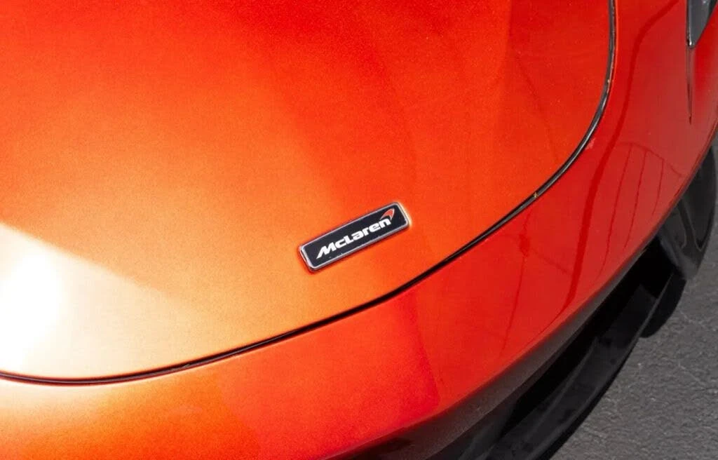 2018 McLaren 570GT - Image 18 of 29