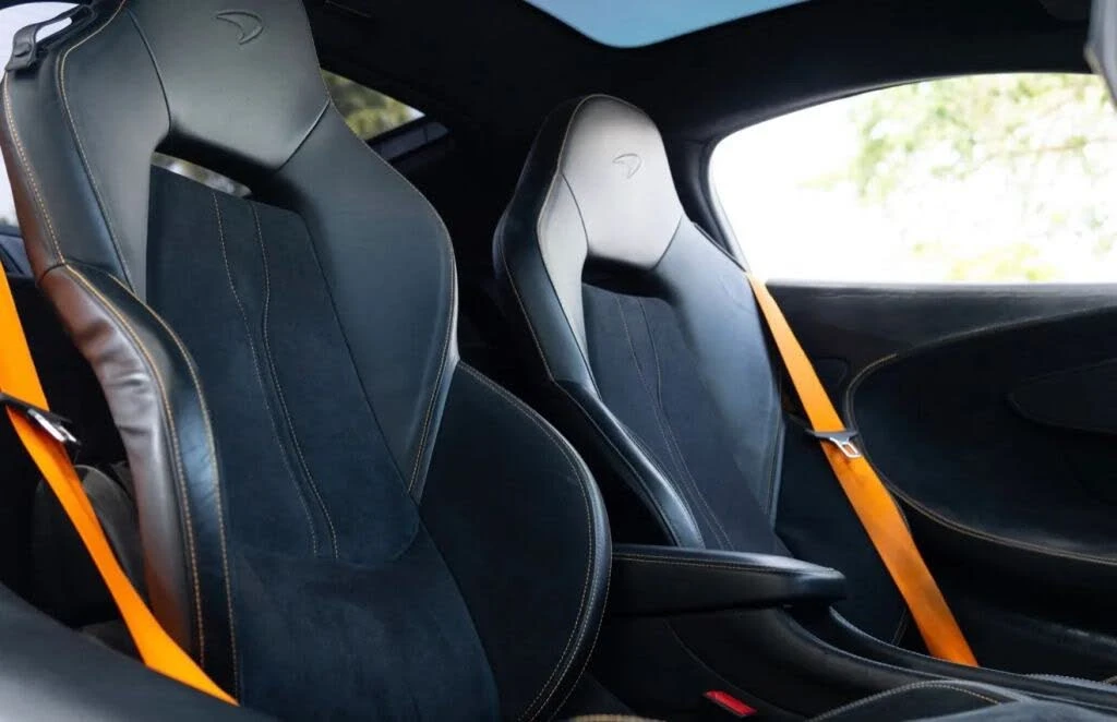 2018 McLaren 570GT - Image 28 of 29