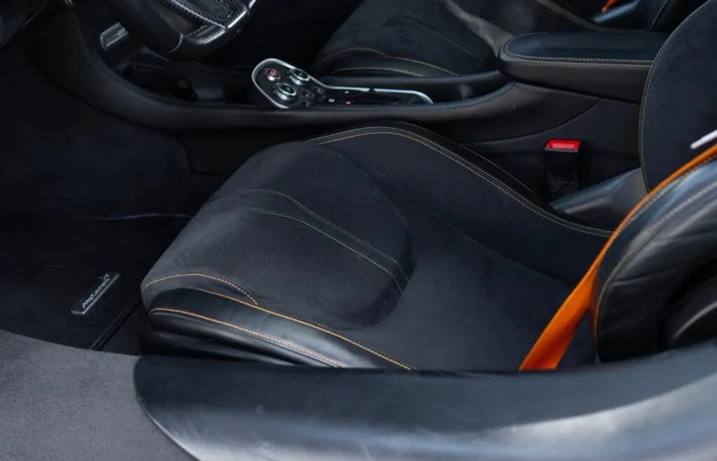 2018 McLaren 570GT - Image 23 of 29