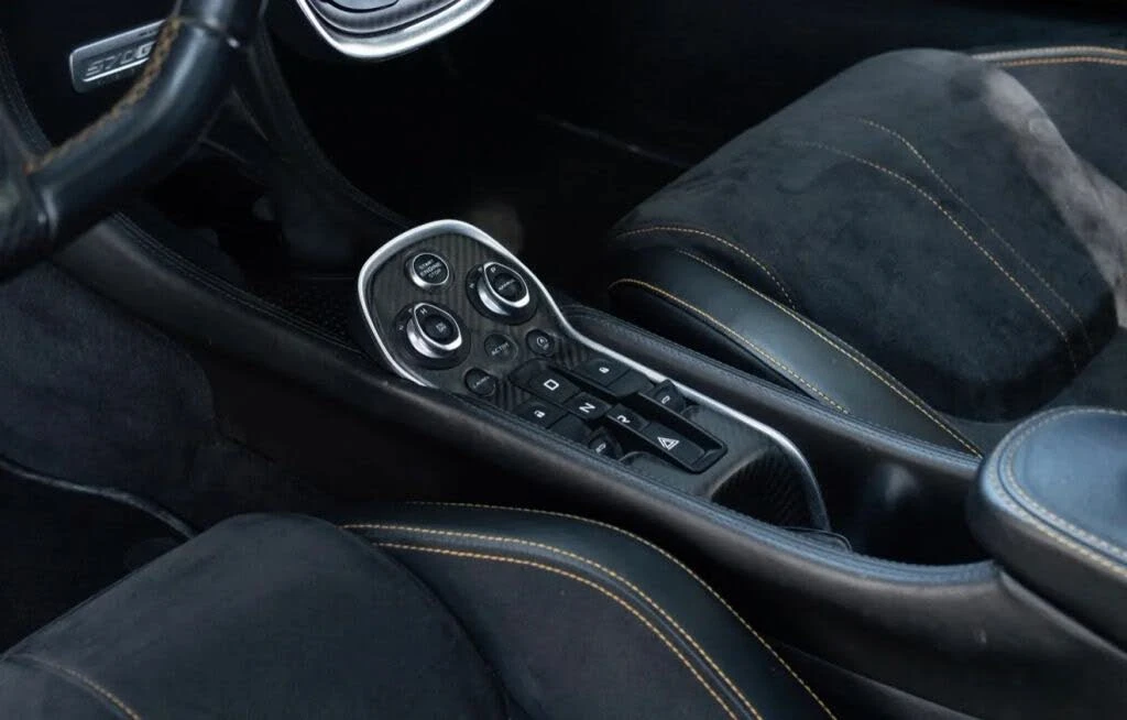 2018 McLaren 570GT - Image 26 of 29