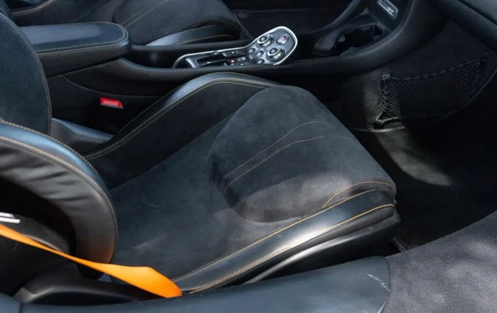 2018 McLaren 570GT - Image 25 of 29