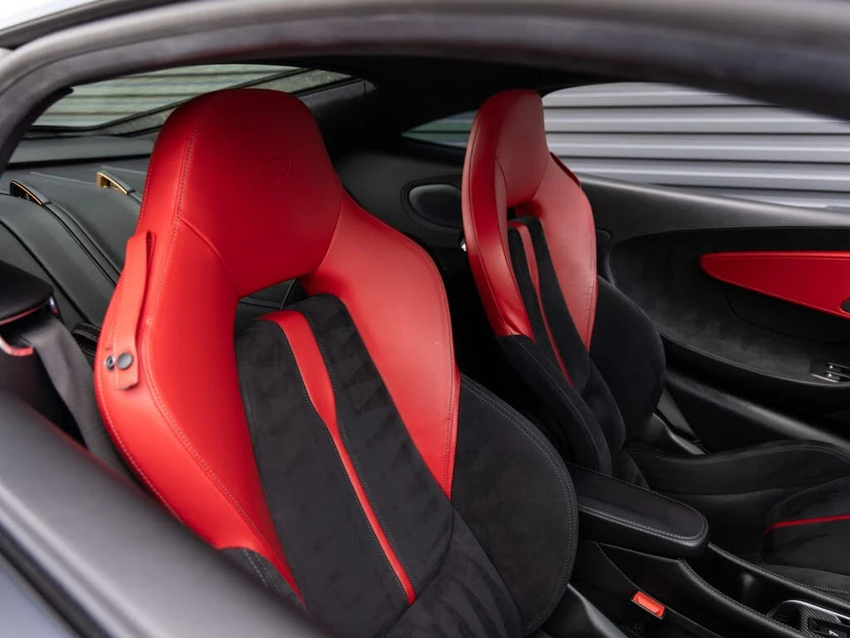 2018 McLaren 570GT - Image 27 of 30