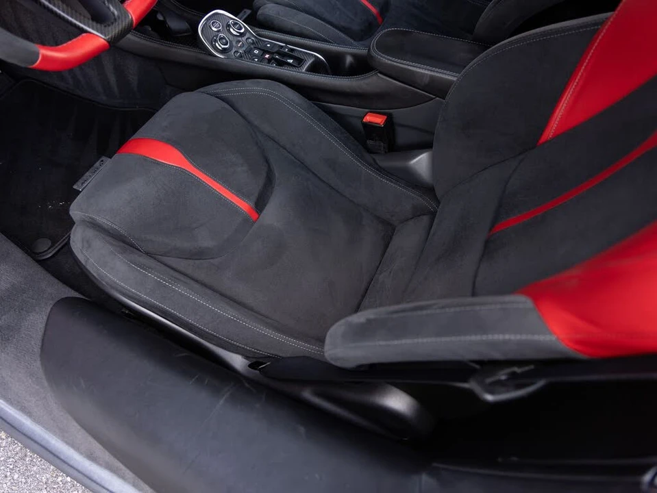 2018 McLaren 570GT - Image 20 of 30