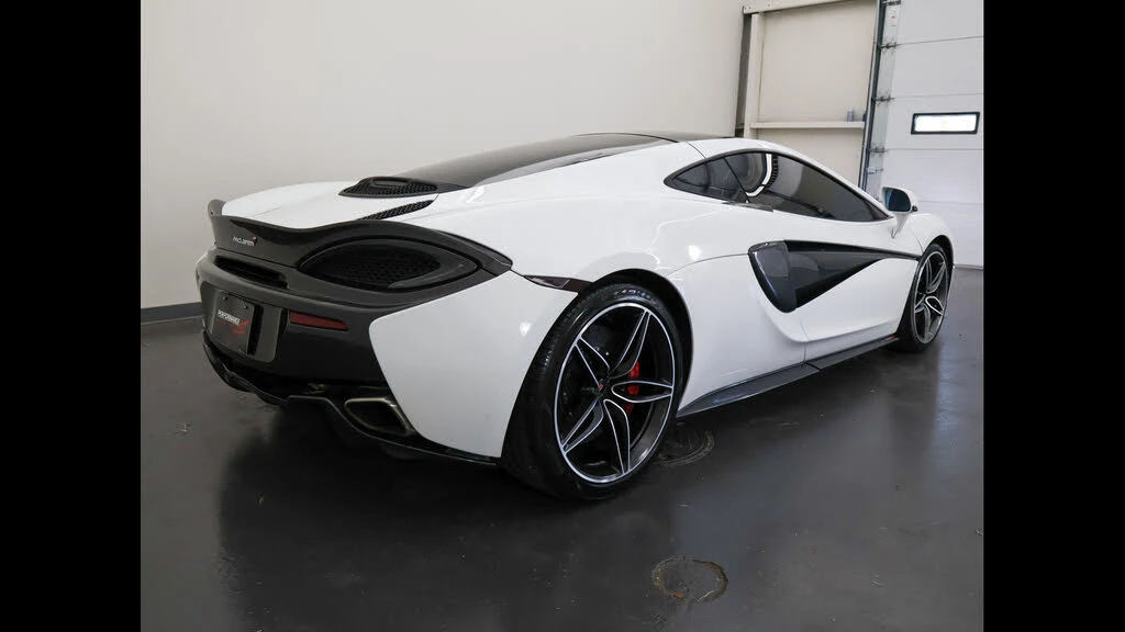 2018 McLaren 570GT - Image 3 of 31