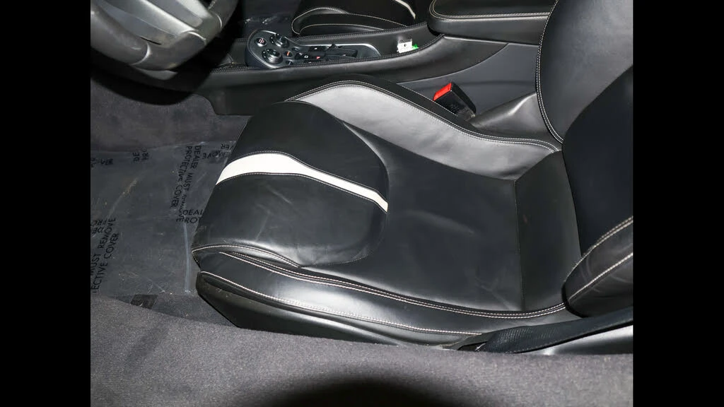 2018 McLaren 570GT - Image 13 of 31
