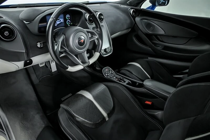 2018 McLaren 570GT - Image 20 of 31