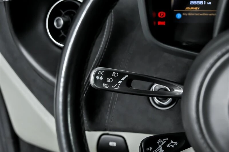 2018 McLaren 570GT - Image 28 of 31