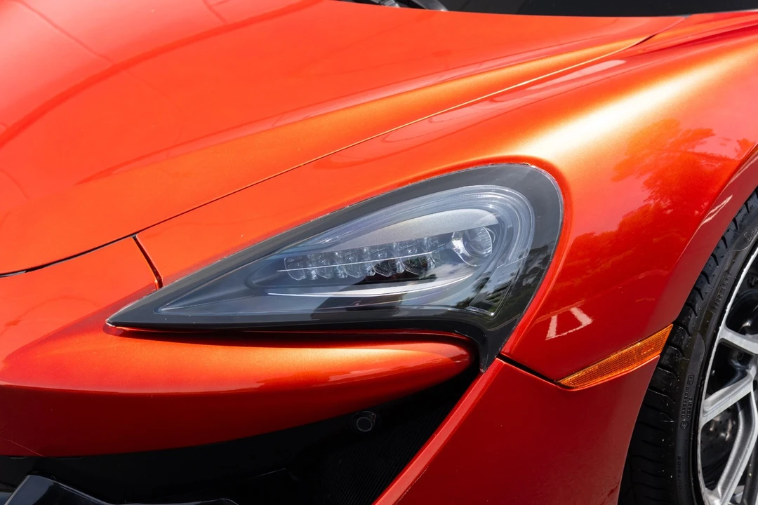 2018 McLaren 570GT - Image 20 of 31