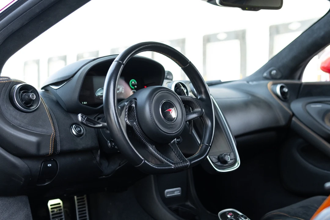 2018 McLaren 570GT - Image 6 of 31