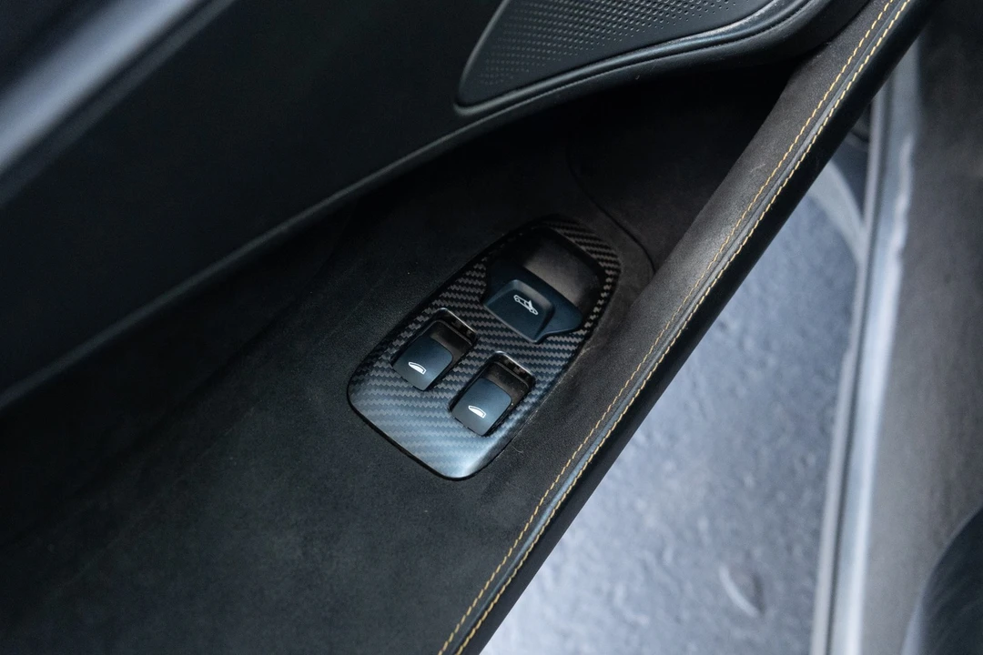 2018 McLaren 570GT - Image 31 of 31