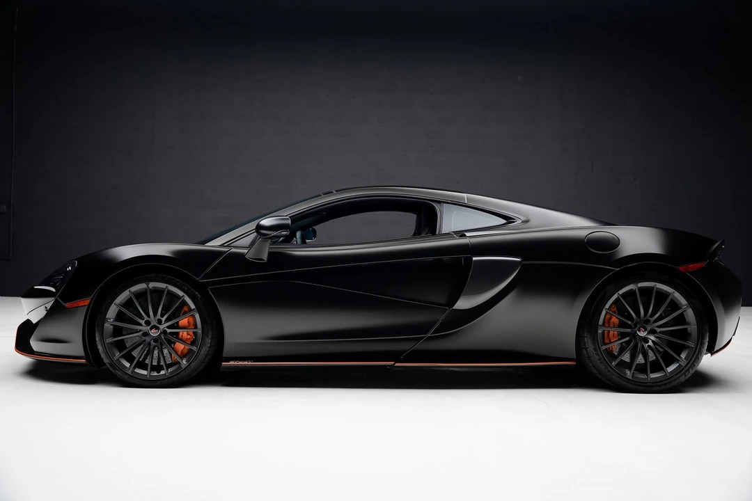 2018 McLaren 570GT - Image 16 of 21