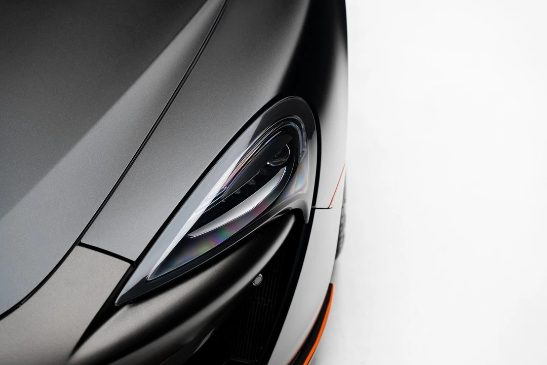 2018 McLaren 570GT - Image 10 of 21
