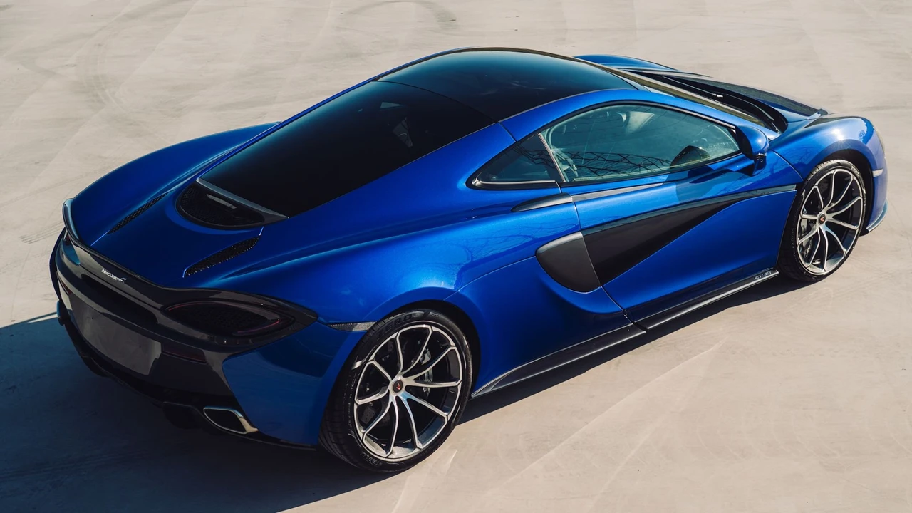 2018 McLaren 570GT - Image 4 of 31