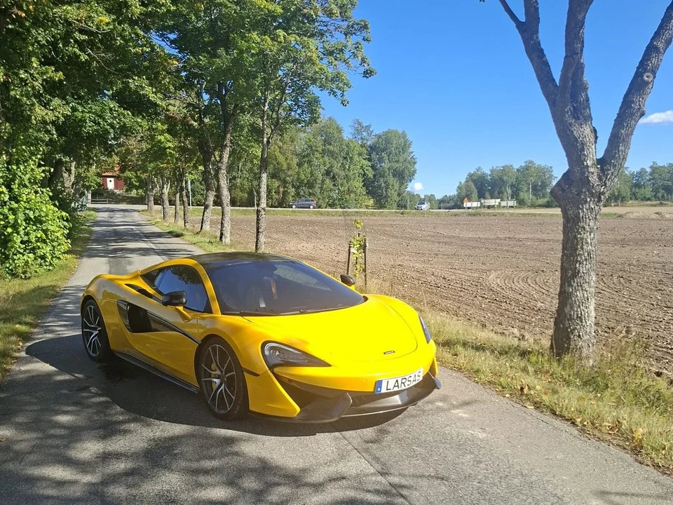 2018 McLaren 570S - Image 30 of 30