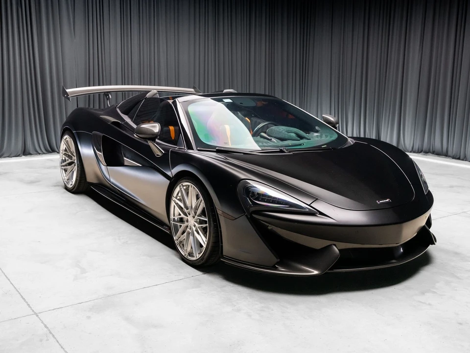 2018 McLaren 570S - Image 2 of 31