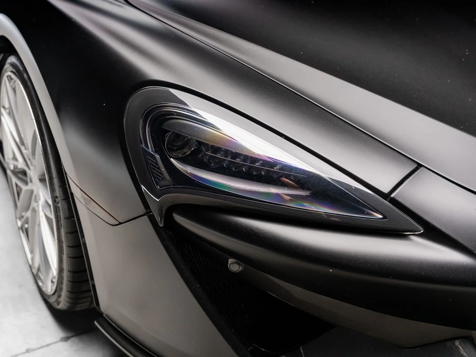 2018 McLaren 570S - Image 27 of 31