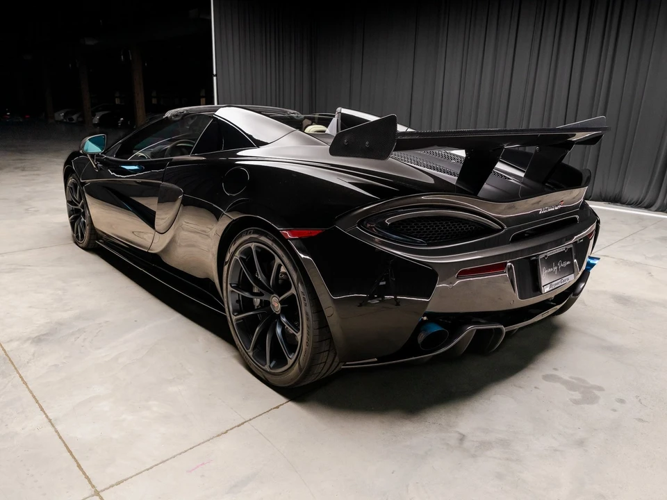 2018 McLaren 570S - Image 11 of 12