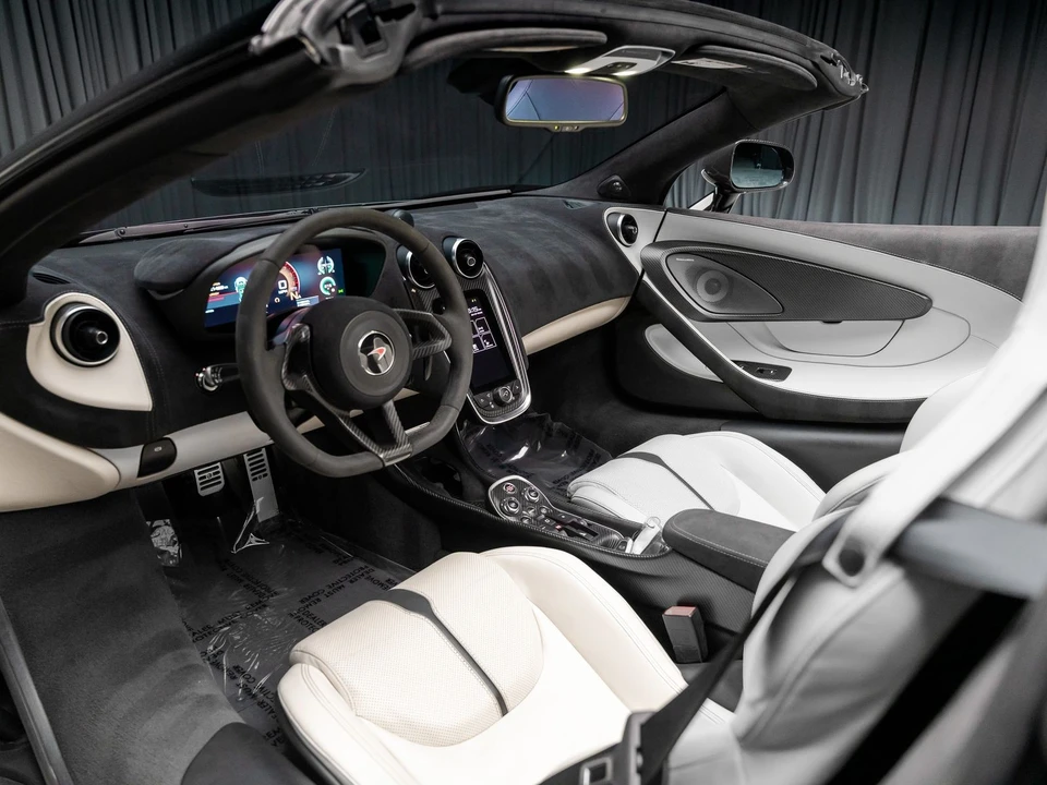 2018 McLaren 570S - Image 4 of 31
