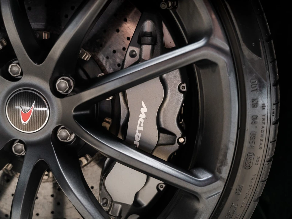 2018 McLaren 570S - Image 25 of 31