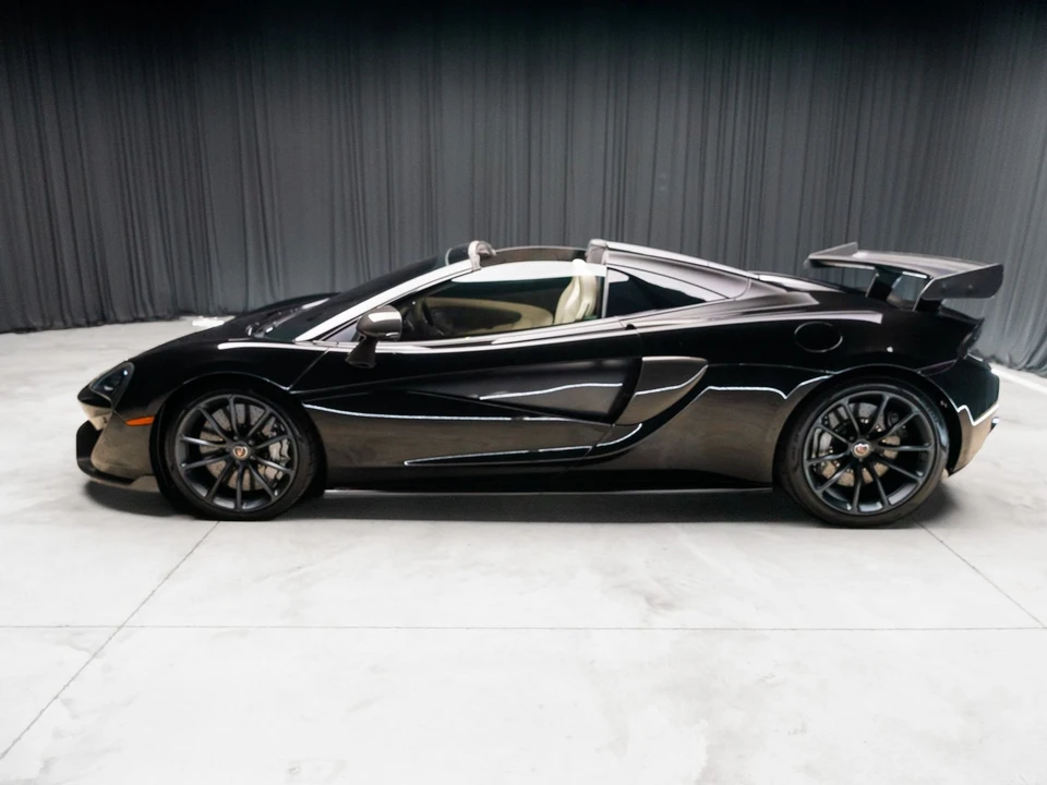 2018 McLaren 570S - Image 12 of 31
