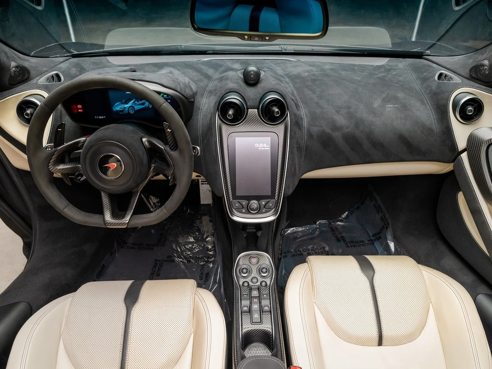 2018 McLaren 570S - Image 4 of 12