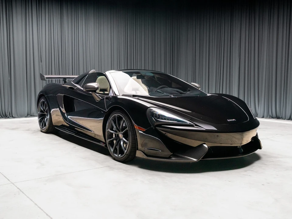 2018 McLaren 570S - Image 2 of 31