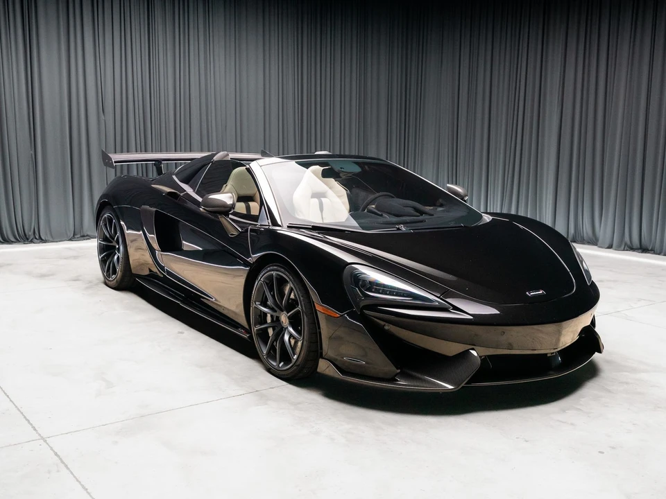 2018 McLaren 570S - Image 17 of 31