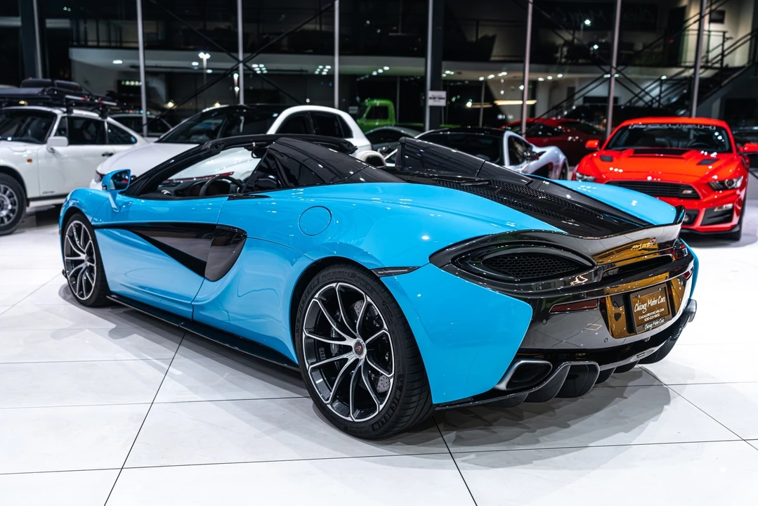 2018 McLaren 570S Spider - Image 3 of 31
